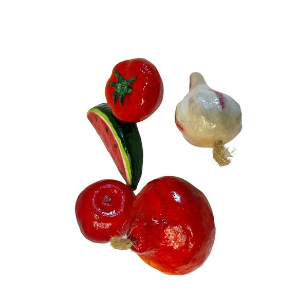 Vintage Vegetables Fruit Paper Mache Red Folk Art 5 Pieces  Colorful Bright - Picture 2 of 8